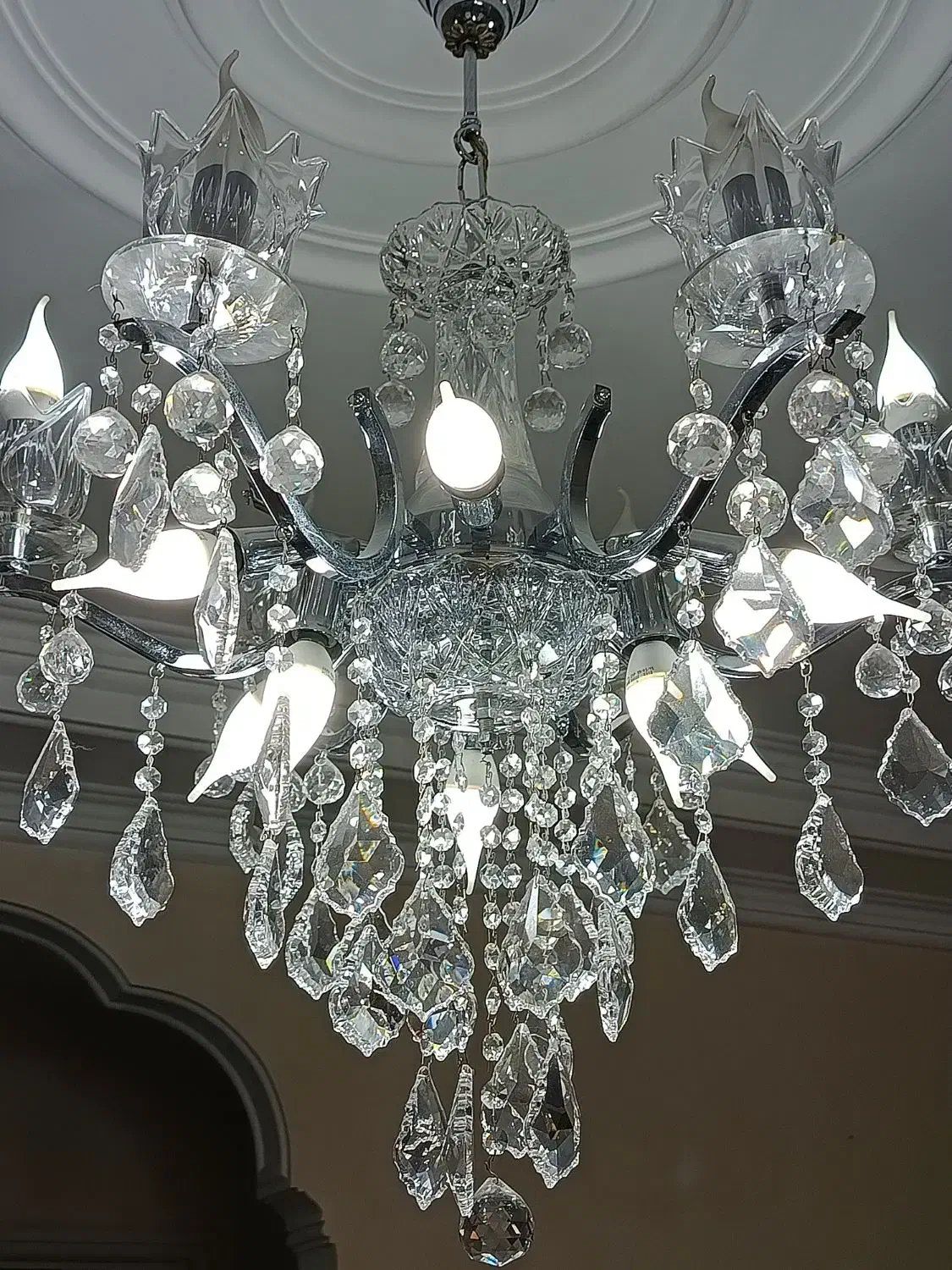 لوستر کریستالی اصل ۶شاخه|لوستر و چراغ آویز|تهران, هفده شهریور|دیوار