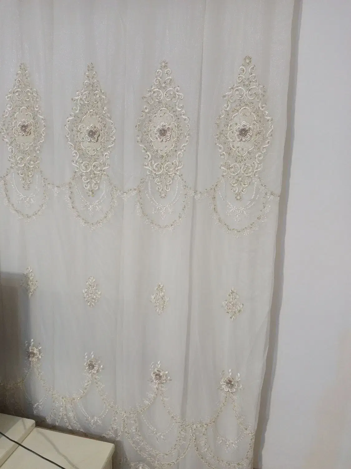 پرده کاملا سالم ودر حد نو|پرده، رانر، رومیزی|مشکیندشت, |دیوار