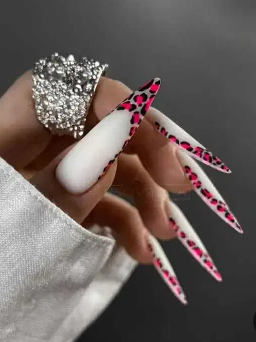 کاشت ناخن وآموزش تخصصی صفرتاصدبامدرک|خدمات آرایشگری و زیبایی|اسلام‌شهر, باغ فیض|دیوار