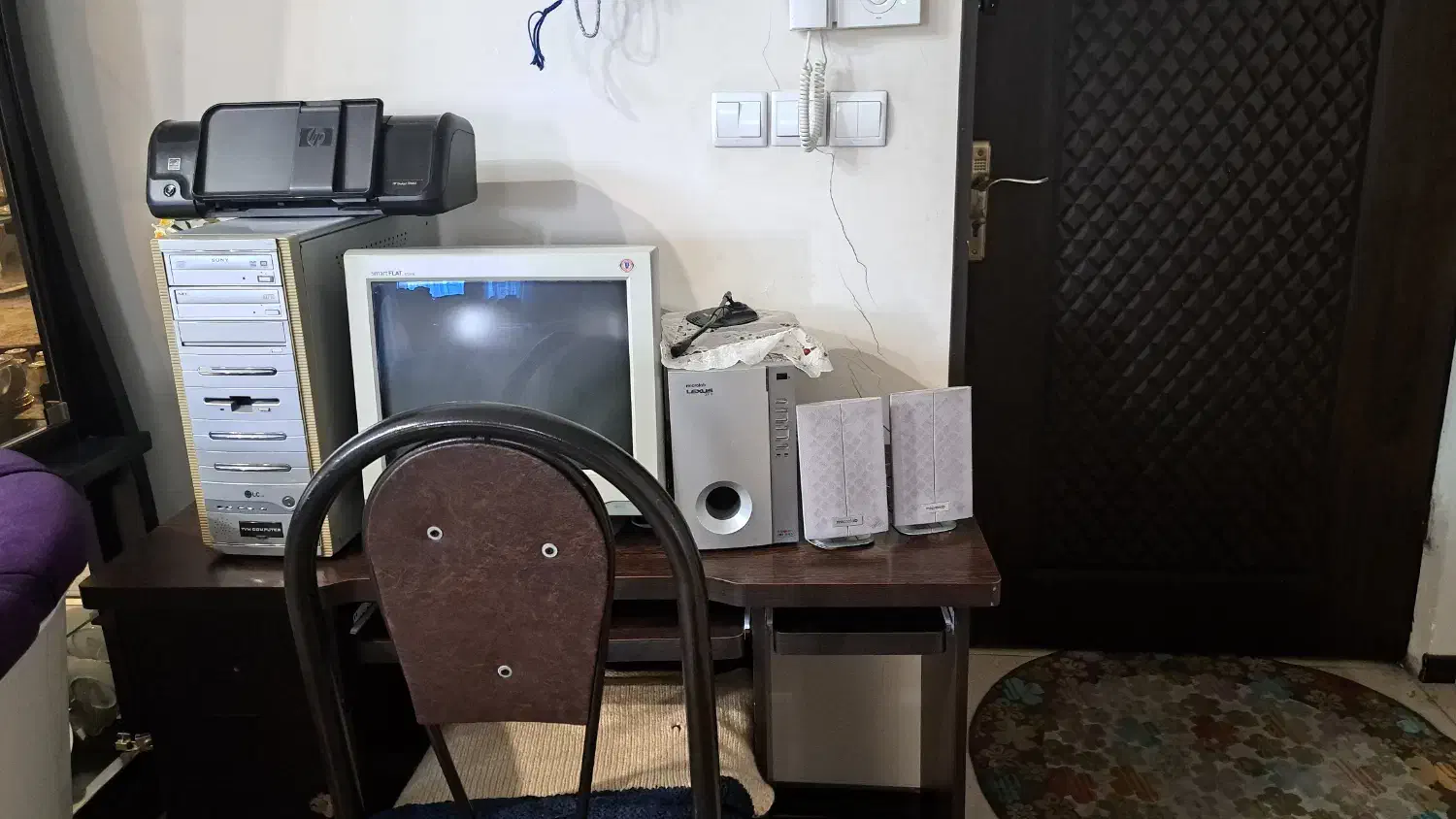 کامپیوتر به همراه پرینتر و اسپیکر و میز و صندلی|رایانه رومیزی|تهران, گرگان|دیوار