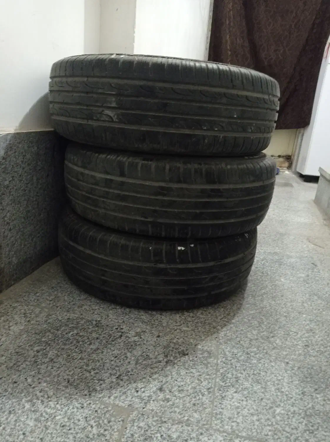 لاستیک کویک گلدستون|قطعات یدکی و لوازم جانبی|مشهد, نیزه|دیوار