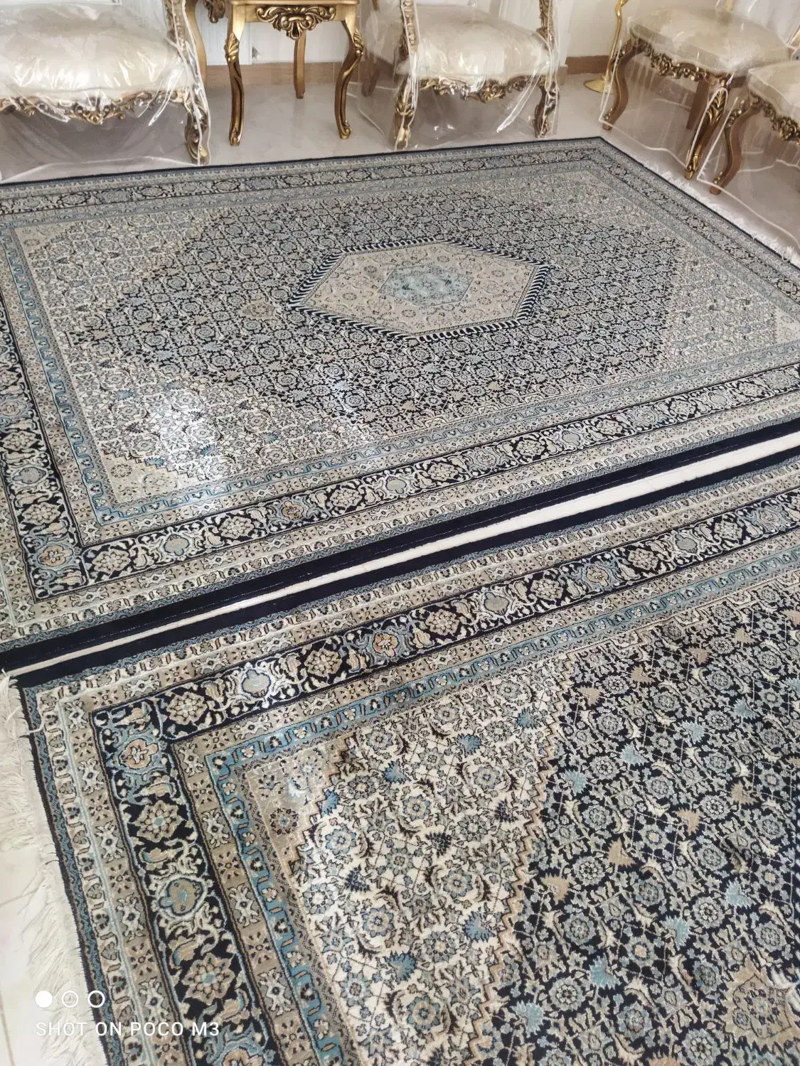 دو عدد فرش|فرش|پرند, فاز ۵|دیوار