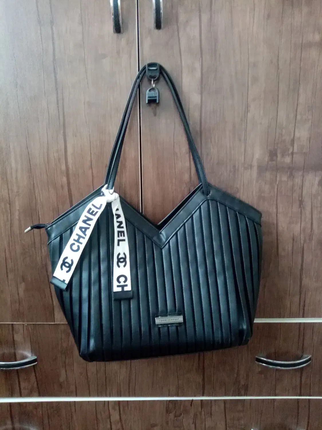 کیف بزرگ شونی|کیف، کفش، کمربند|بروجرد, |دیوار