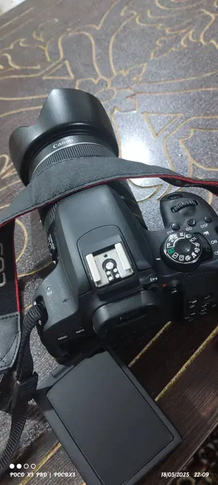 دوربین کنون 800d لنز 18-138|دوربین عکاسی و فیلم‌برداری|خمینی‌شهر, |دیوار