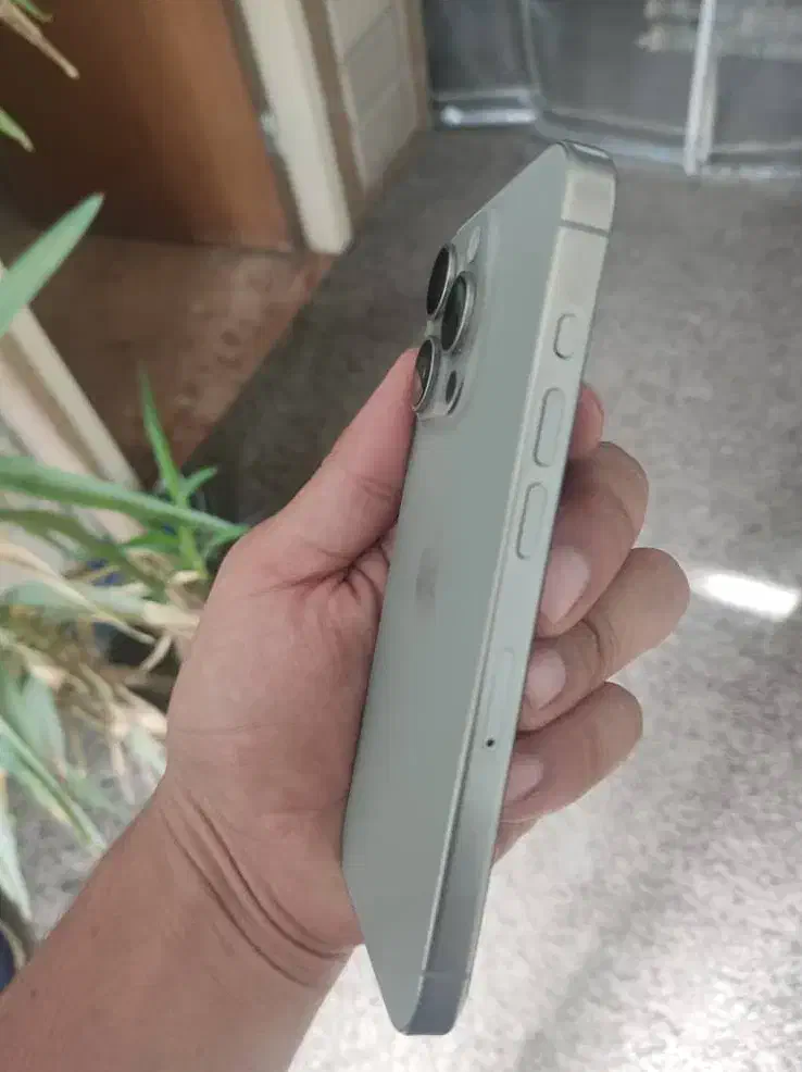 اپل  ZAA iPhone 15 Pro با حافظه 256 گیگابایت|موبایل|شیراز, قدوسی شرقی|دیوار