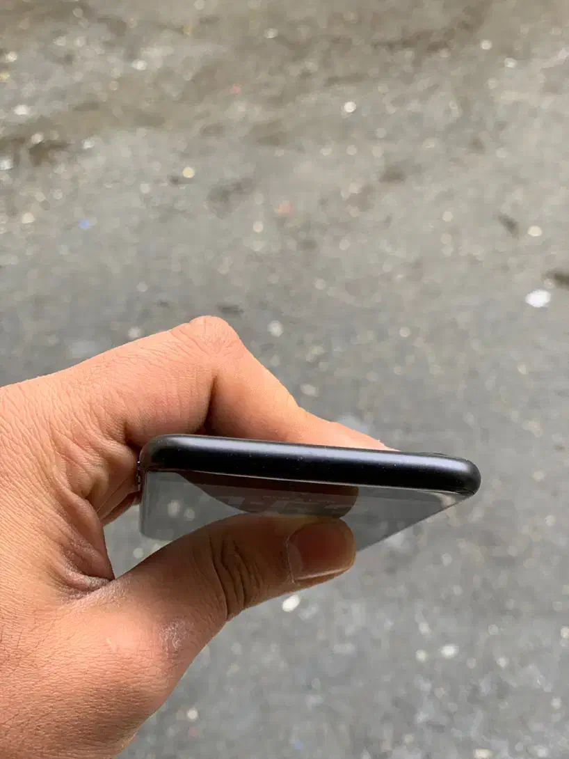 ایفون se 64 گیگ 2020|موبایل|تهران, تختی|دیوار