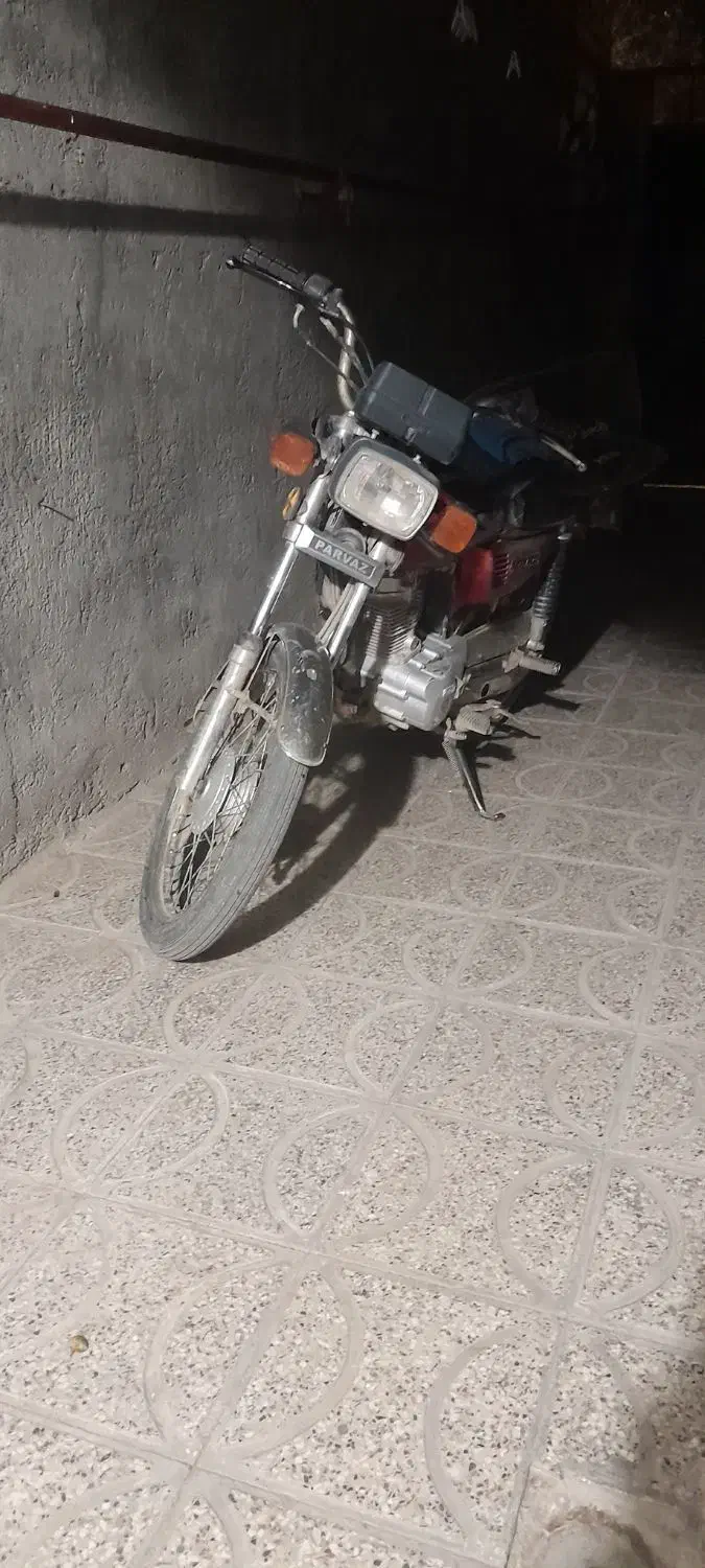 موتور پیشتاز مدل۹۳|موتورسیکلت|ملکآباد, |دیوار