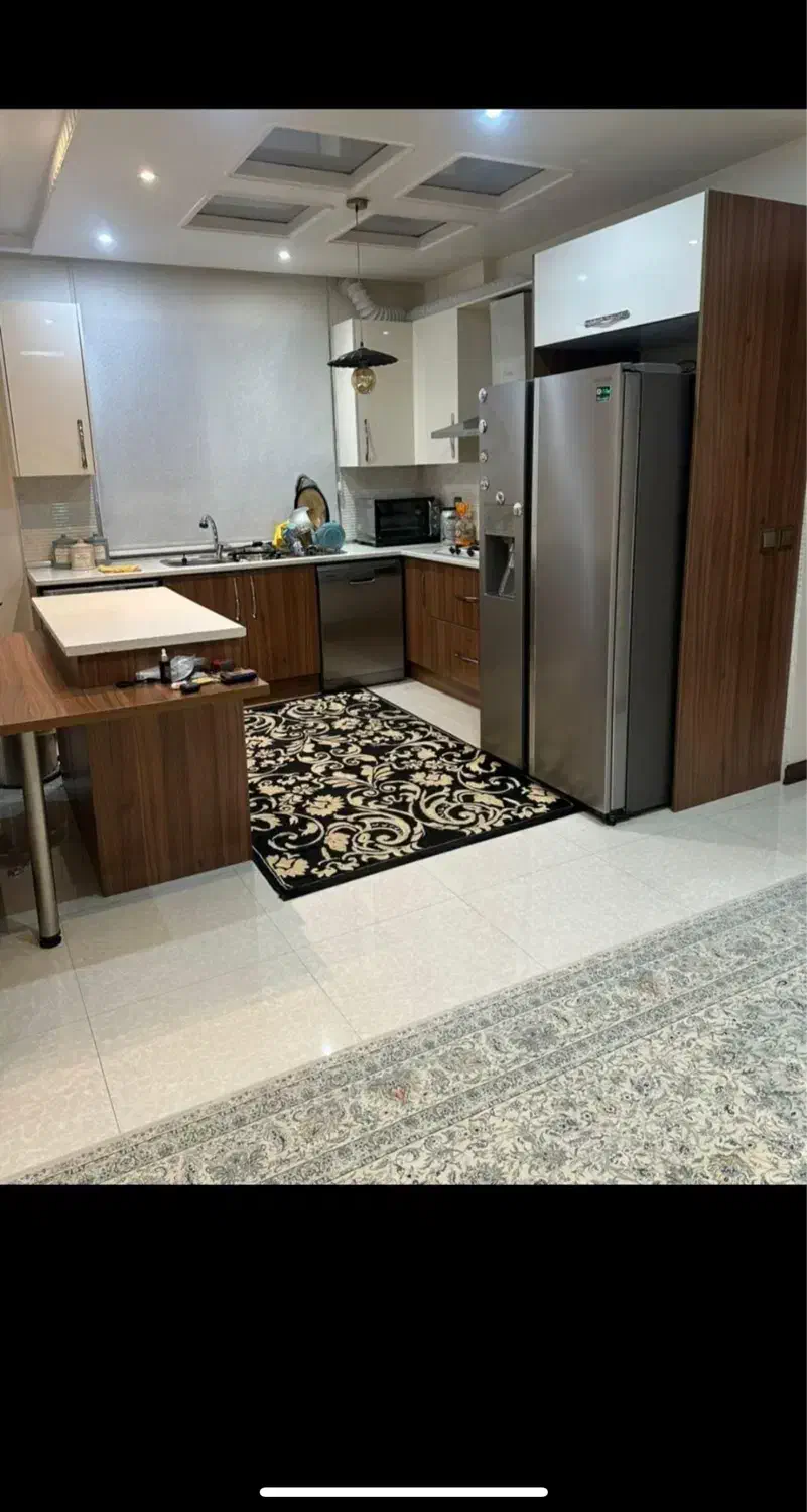 سوئیت لوکس 120 متری مرکز شهر با پارکینگ|اجارهٔ کوتاهمدت آپارتمان و سوئیت|یزد, |دیوار