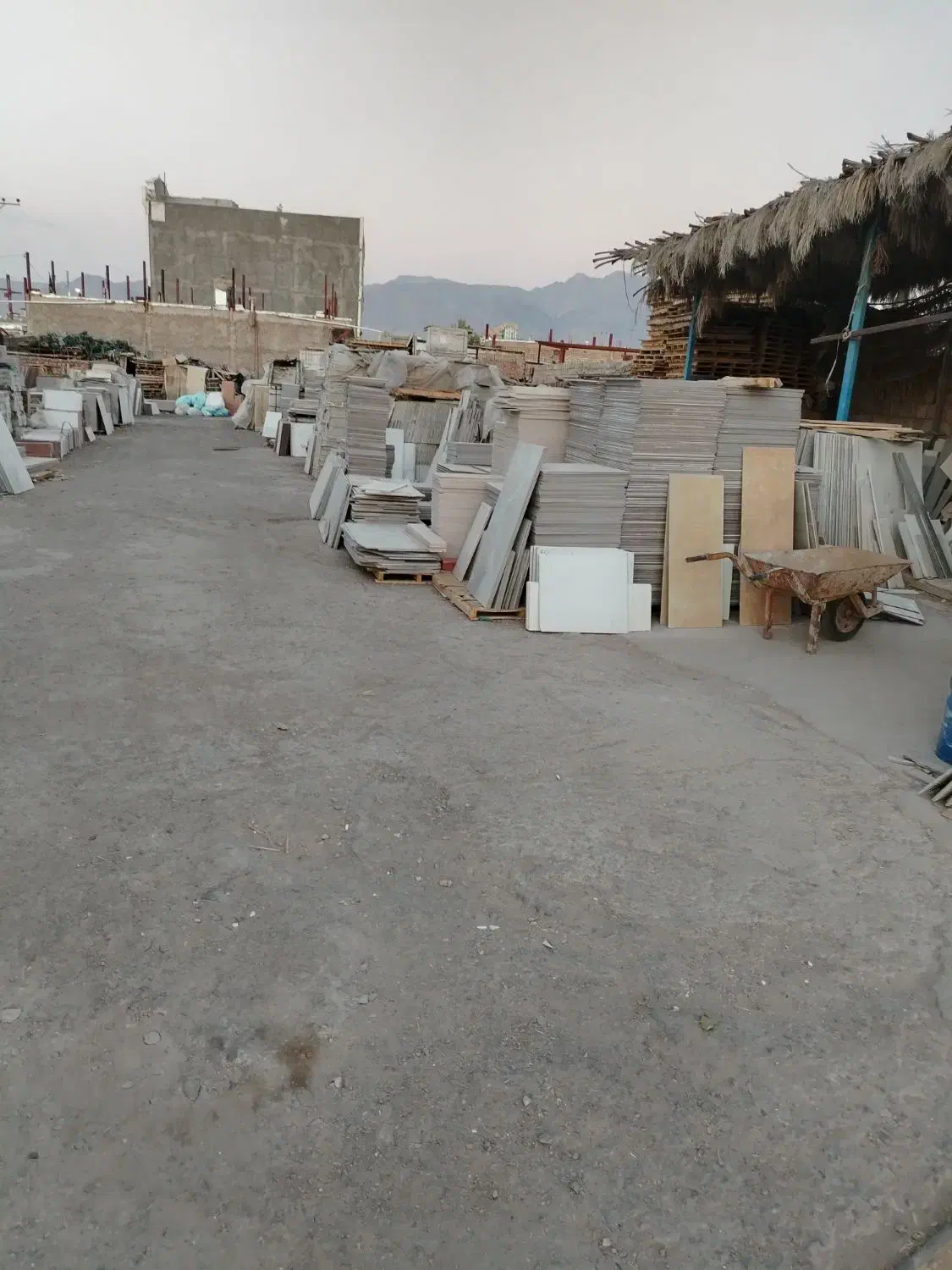 سرامیک فلهای وکارتونی|مصالح و تجهیزات ساختمان|زرند, |دیوار