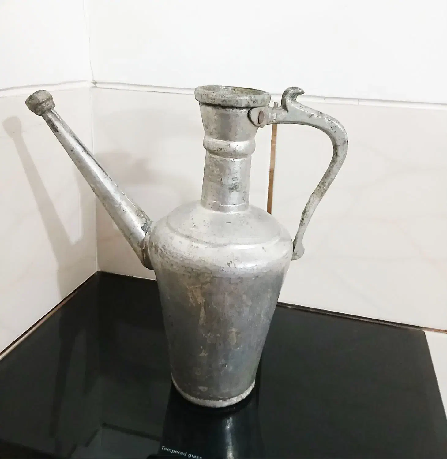 آفتابه مسی|کلکسیون اشیاء عتیقه|شیراز, منطقه هوایی شهید دوران|دیوار