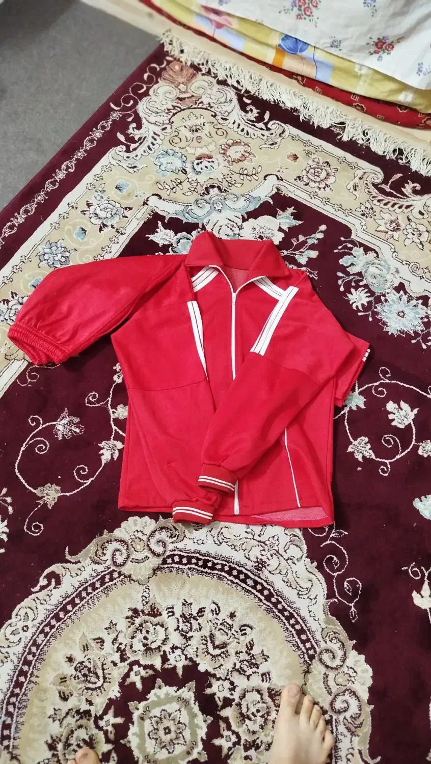 گرمکن ورزشی|لباس|علی‌آباد کتول, |دیوار