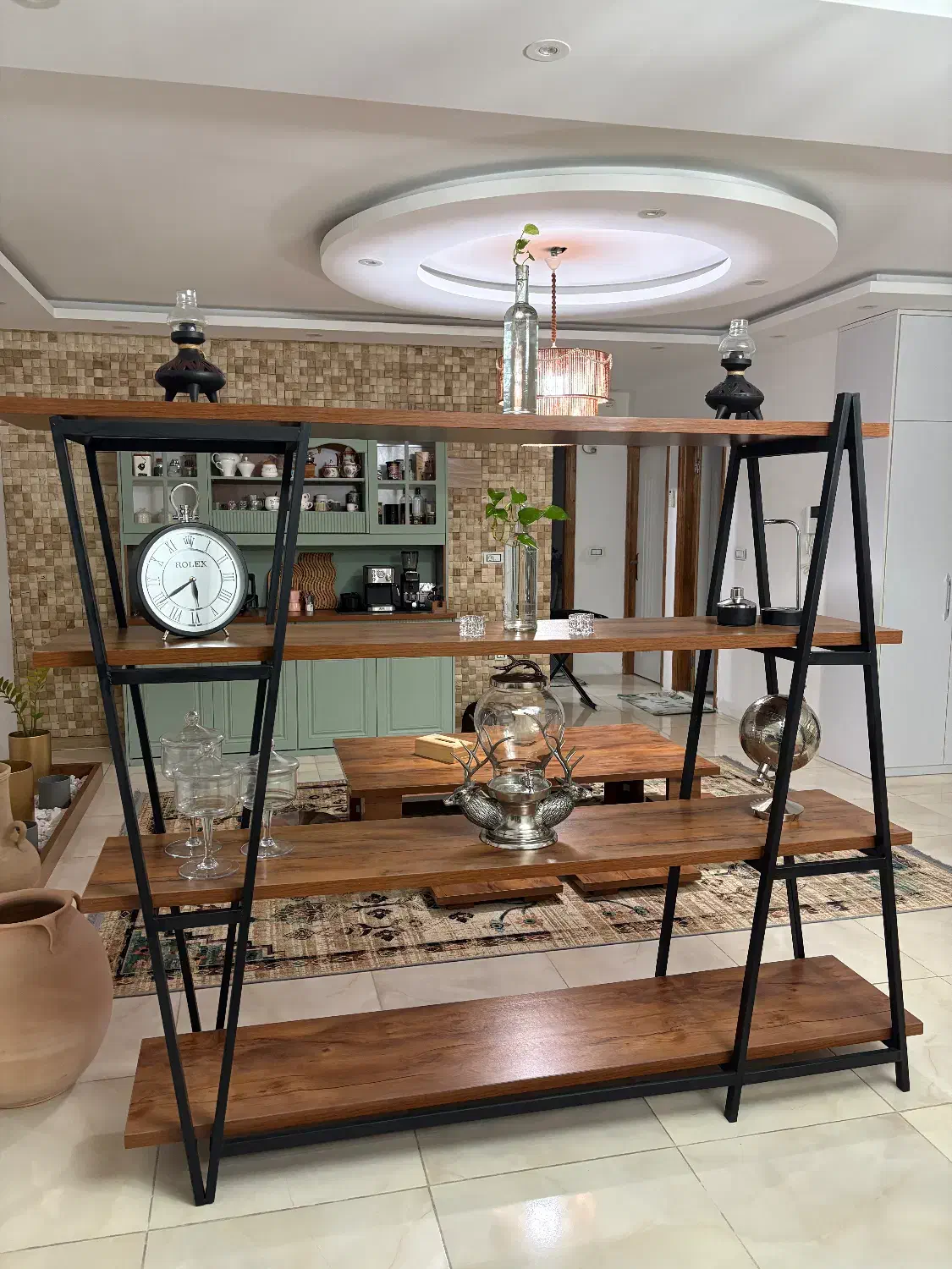 ویترین-استند|بوفه، ویترین، کنسول|آستارا, |دیوار