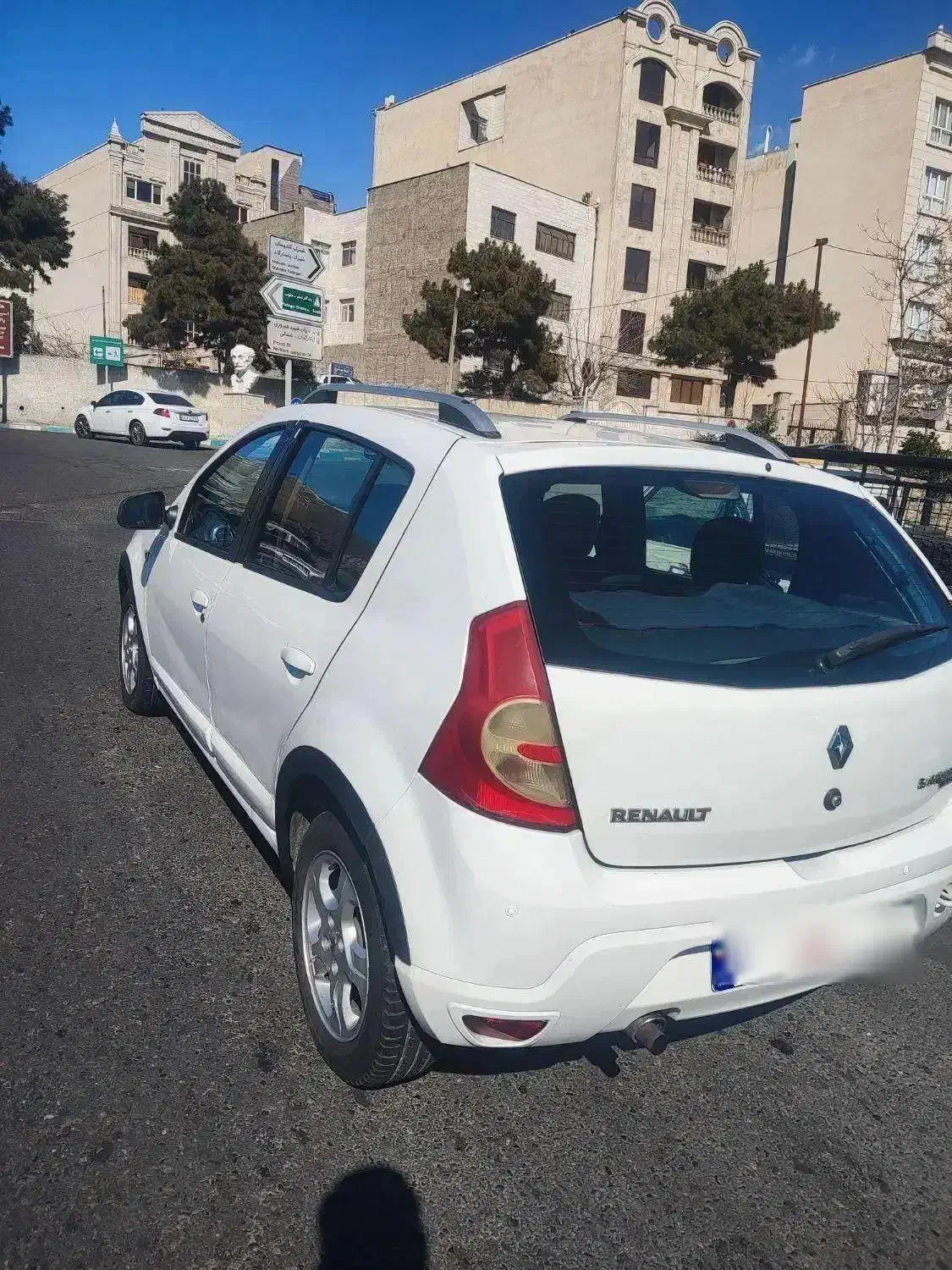 ساندرو اوتومات 96|خودرو سواری و وانت|تهران, باغ فیض|دیوار