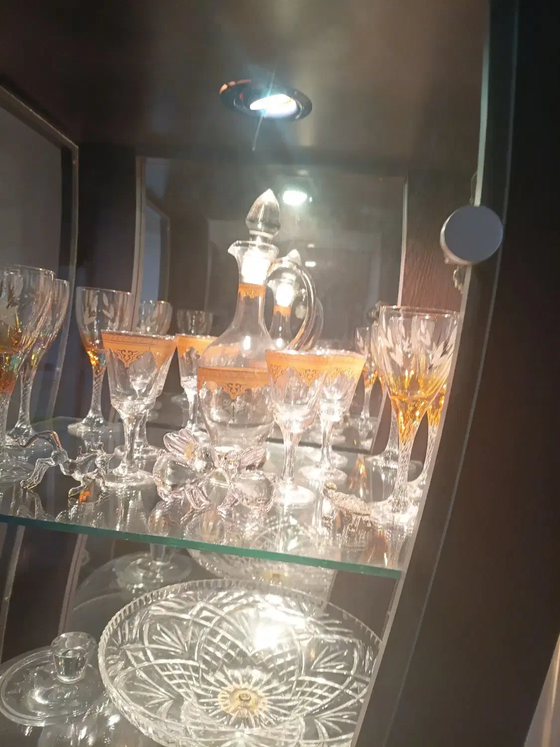 ویترین شیک مدرن|بوفه، ویترین، کنسول|رشت, معلم|دیوار