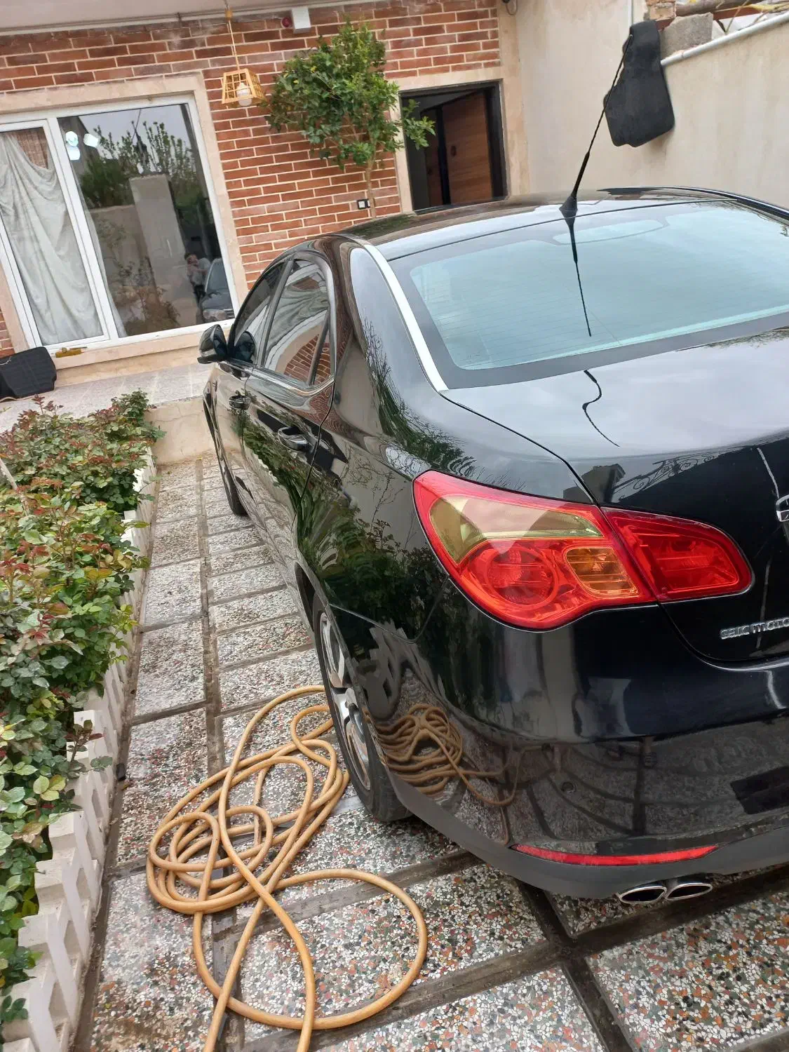 ام جی ۵۵۰ فول .مدل آخر ۲۰۱۲ .معاوضه با ام جی gs|خودرو سواری و وانت|تهران, استاد معین|دیوار