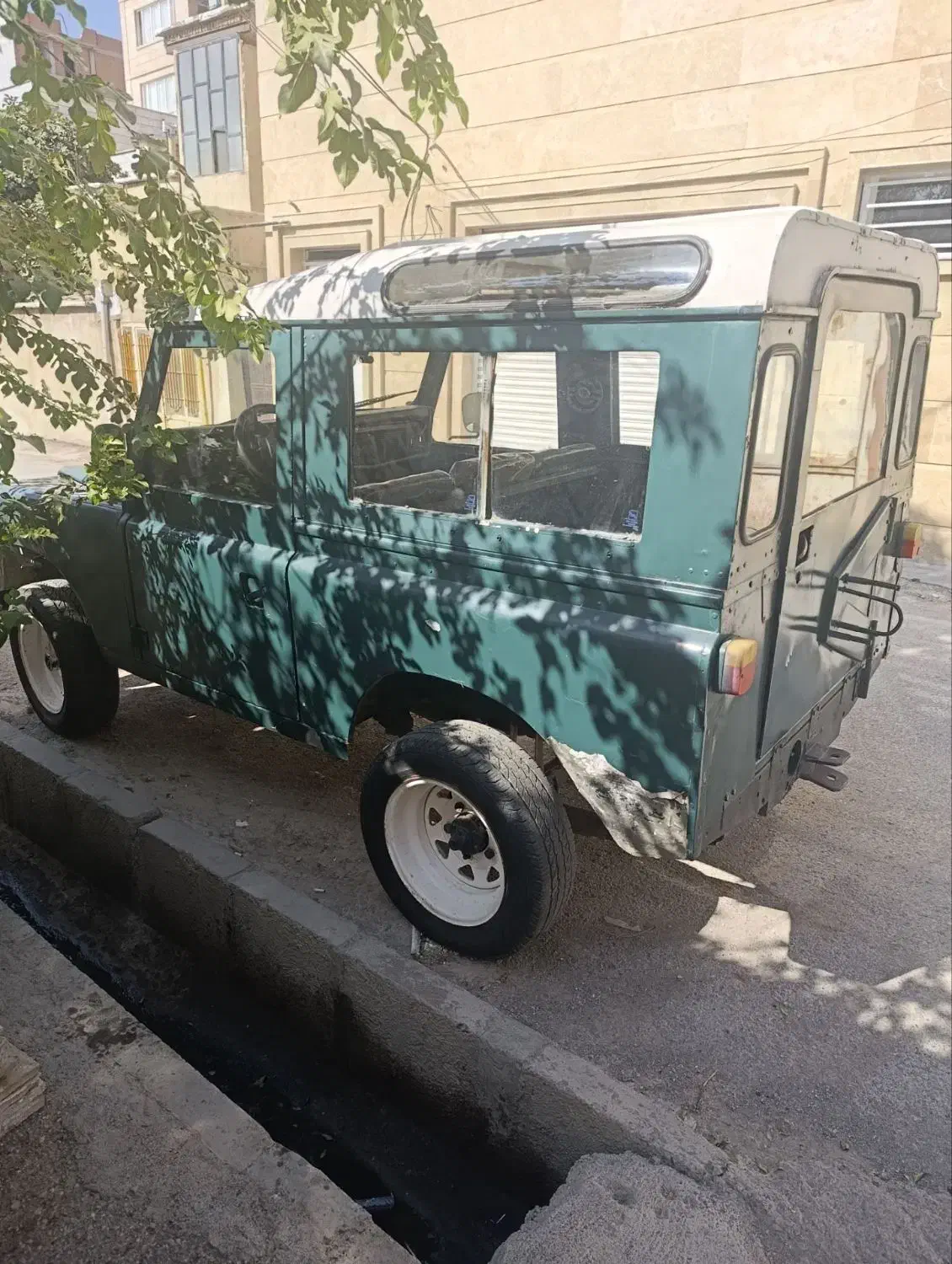 پاژن مدل ۷۰|خودرو سواری و وانت|ایلام, |دیوار