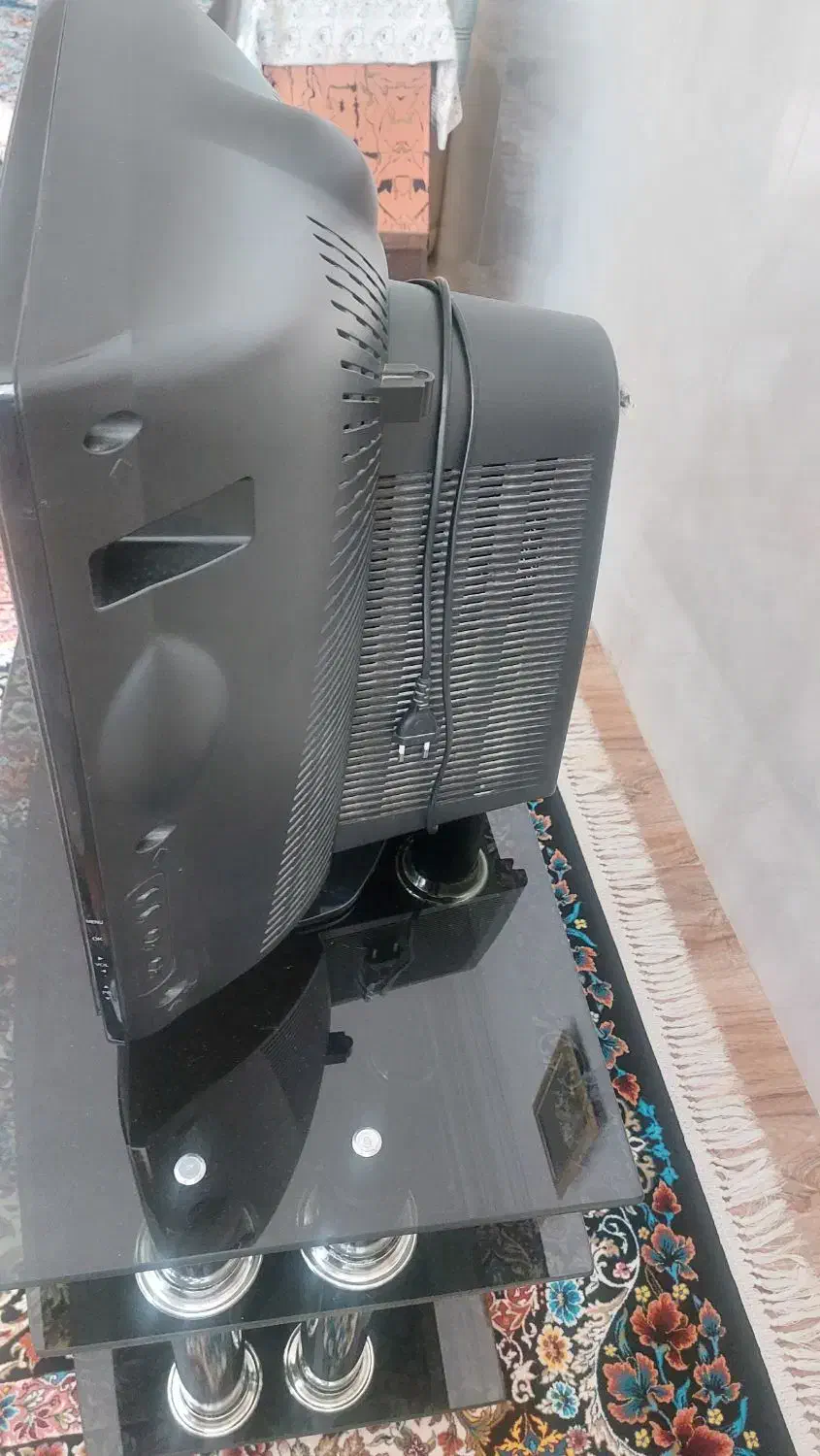 تلویزیون ال جی 21 اینج|تلویزیون و پروژکتور|نظرآباد, نظرآباد|دیوار