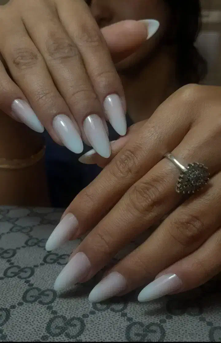 کاشت ناخن|خدمات آرایشگری و زیبایی|مشهد, نوید|دیوار