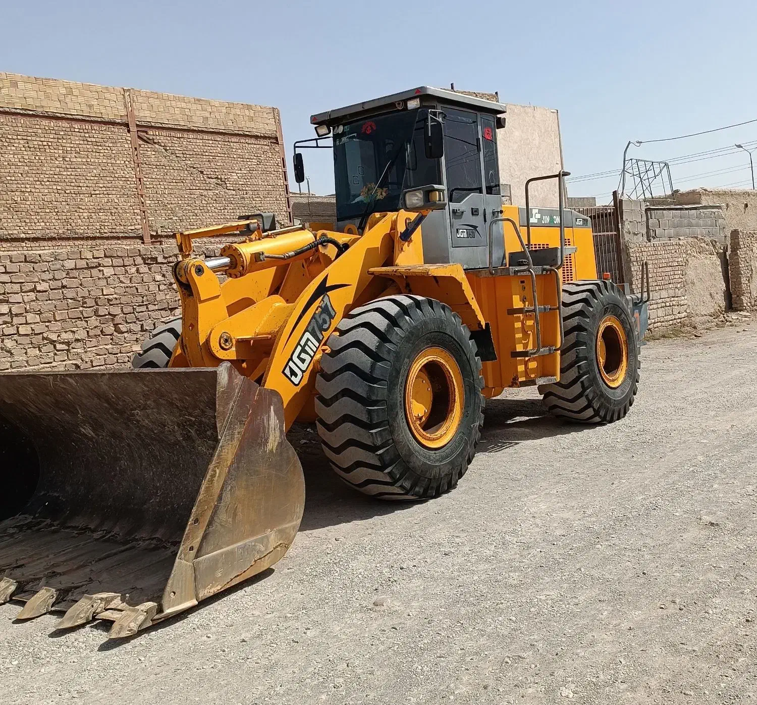 اجاره لودر و کمپرسی|خدمات حمل و نقل|زابل, |دیوار