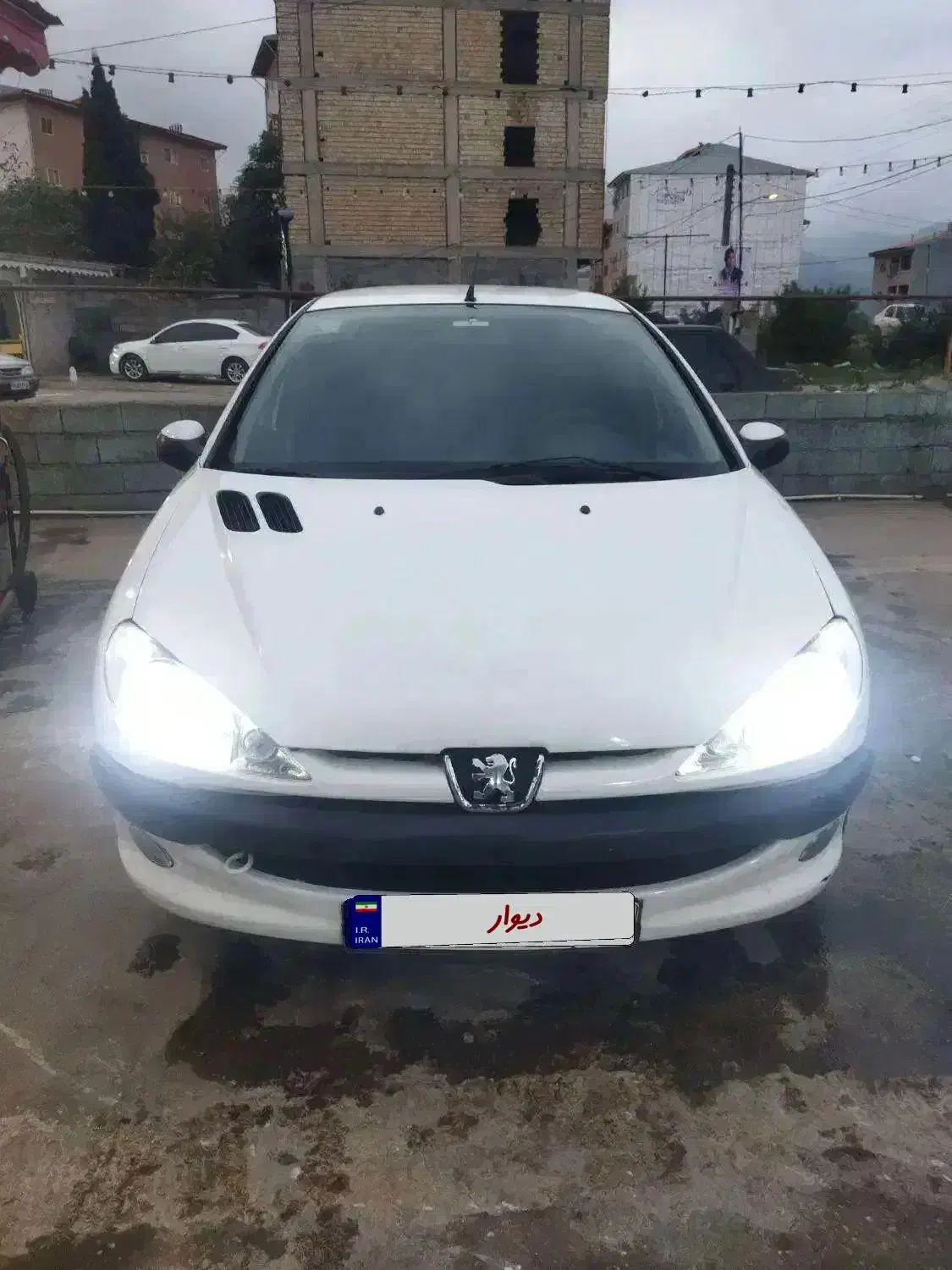 ۲۰۶ سفید مدل ۹۶|خودرو سواری و وانت|رشت, منظریه|دیوار