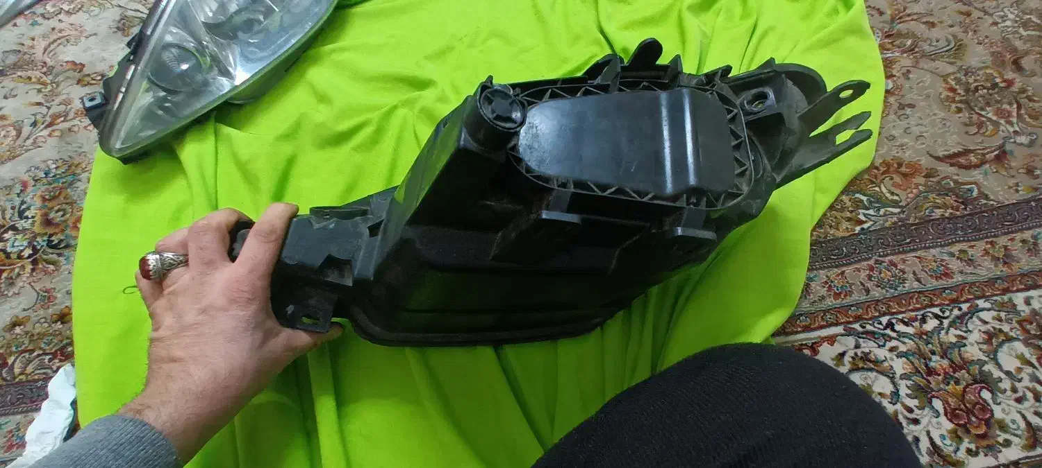 چراغ جلو و چراغ عقب پژو ۲۰۶|قطعات یدکی و لوازم جانبی|ری, ظهیرآباد|دیوار