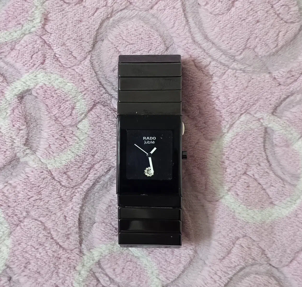 ساعت مچی رادو|ساعت|قم, چهل درخت|دیوار