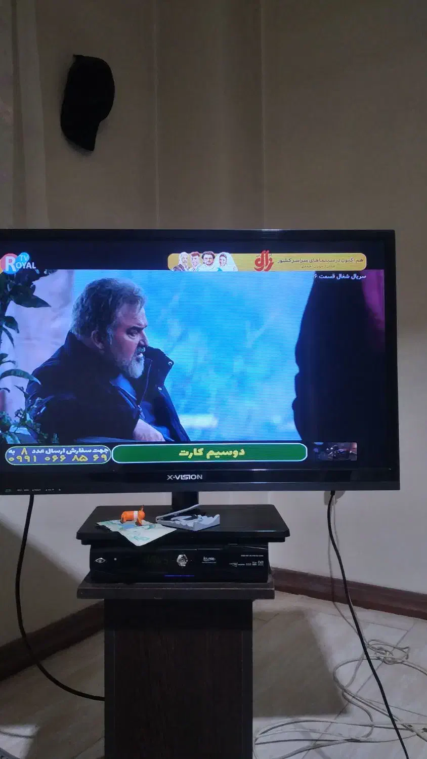 تلویزیون ال ای دی ۳۲ اینچ اکس تی ویژن|تلویزیون و پروژکتور|رودهن, |دیوار