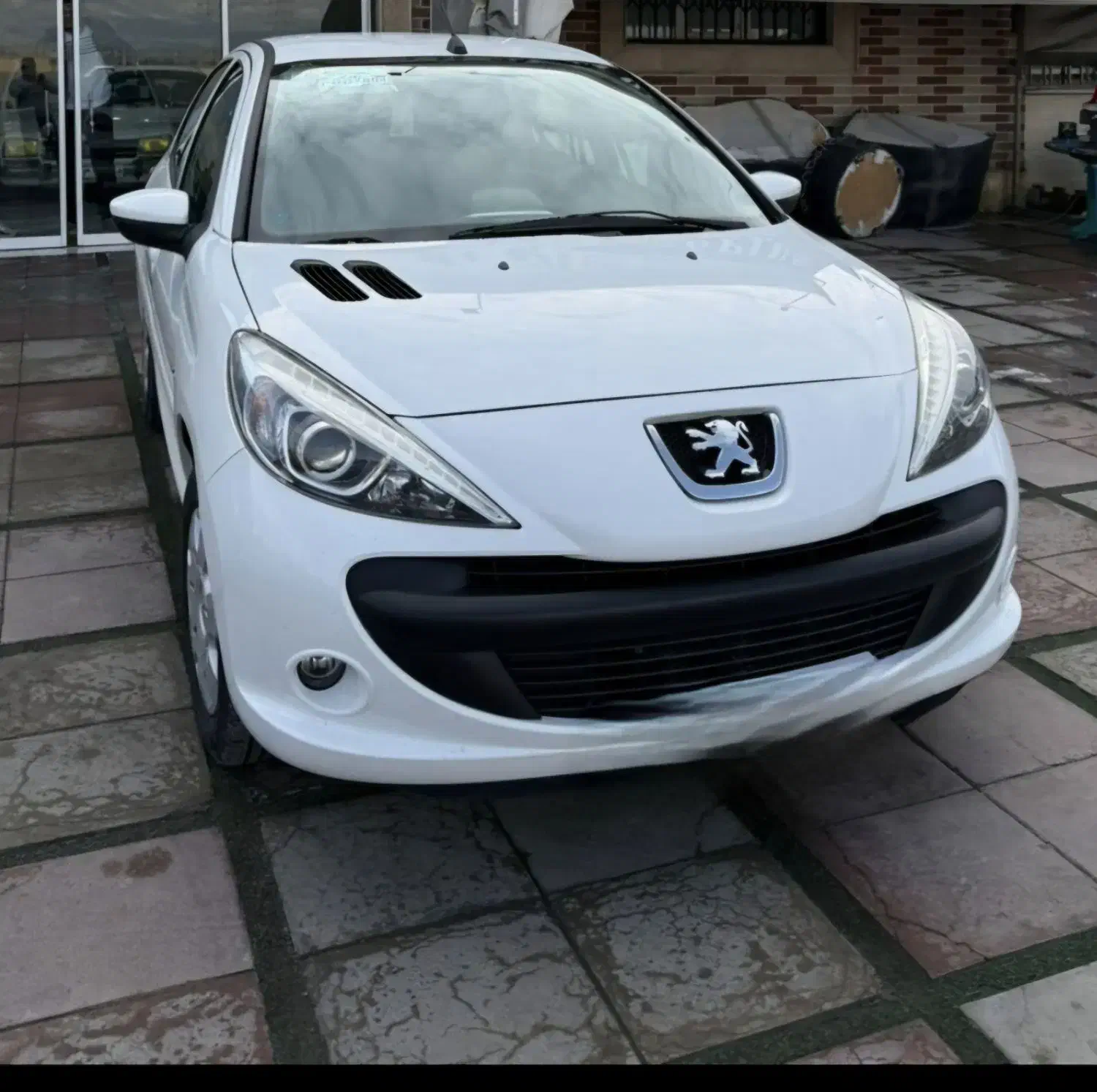 فروش خودرو ۲۰۷|خودرو سواری و وانت|هشتگرد, ایقربلاغ|دیوار