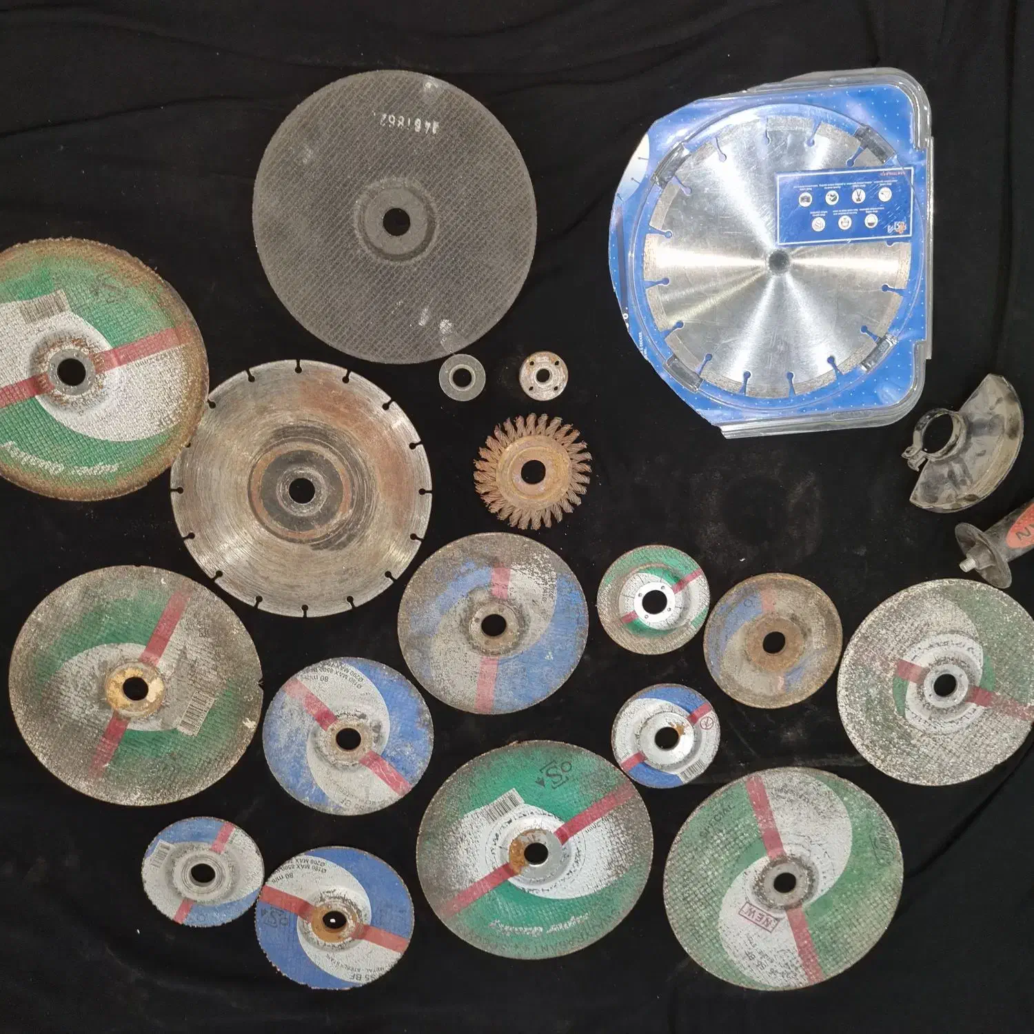 قابل استفاده|اشیا|اهواز, کیانشهر|دیوار