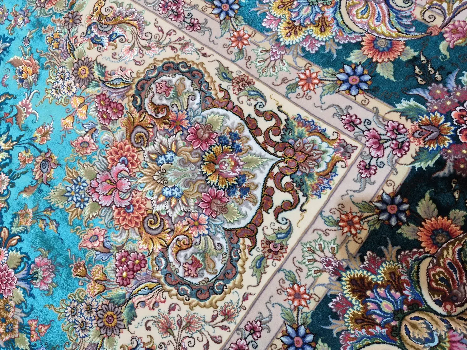 خامه فرش و مصالح فرش|فرش|تبریز, |دیوار