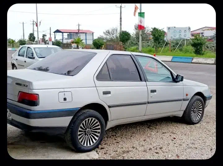 پژو ۴۰۵|خودرو سواری و وانت|آستارا, |دیوار