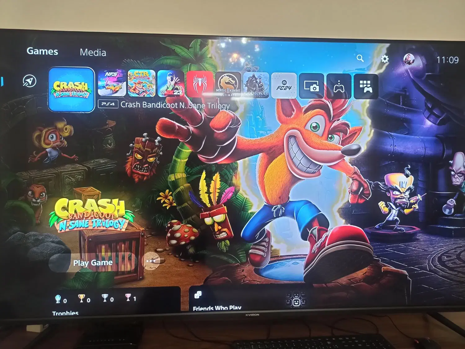 ps5 استوک با دو دسته و پایه شارژر و دوربین|کنسول، بازی ویدئویی و آنلاین|تهران, دهم فروردین|دیوار