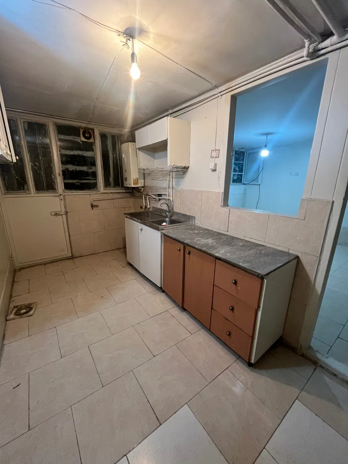اجاره سوییت به خانم مجرد|اجارهٔ آپارتمان|تهران, زرکش|دیوار