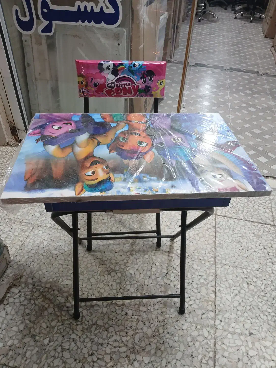 میز تحریر بچگانه و بزرگسال در نرماشیر|میز تحریر و کامپیوتر|بم, |دیوار