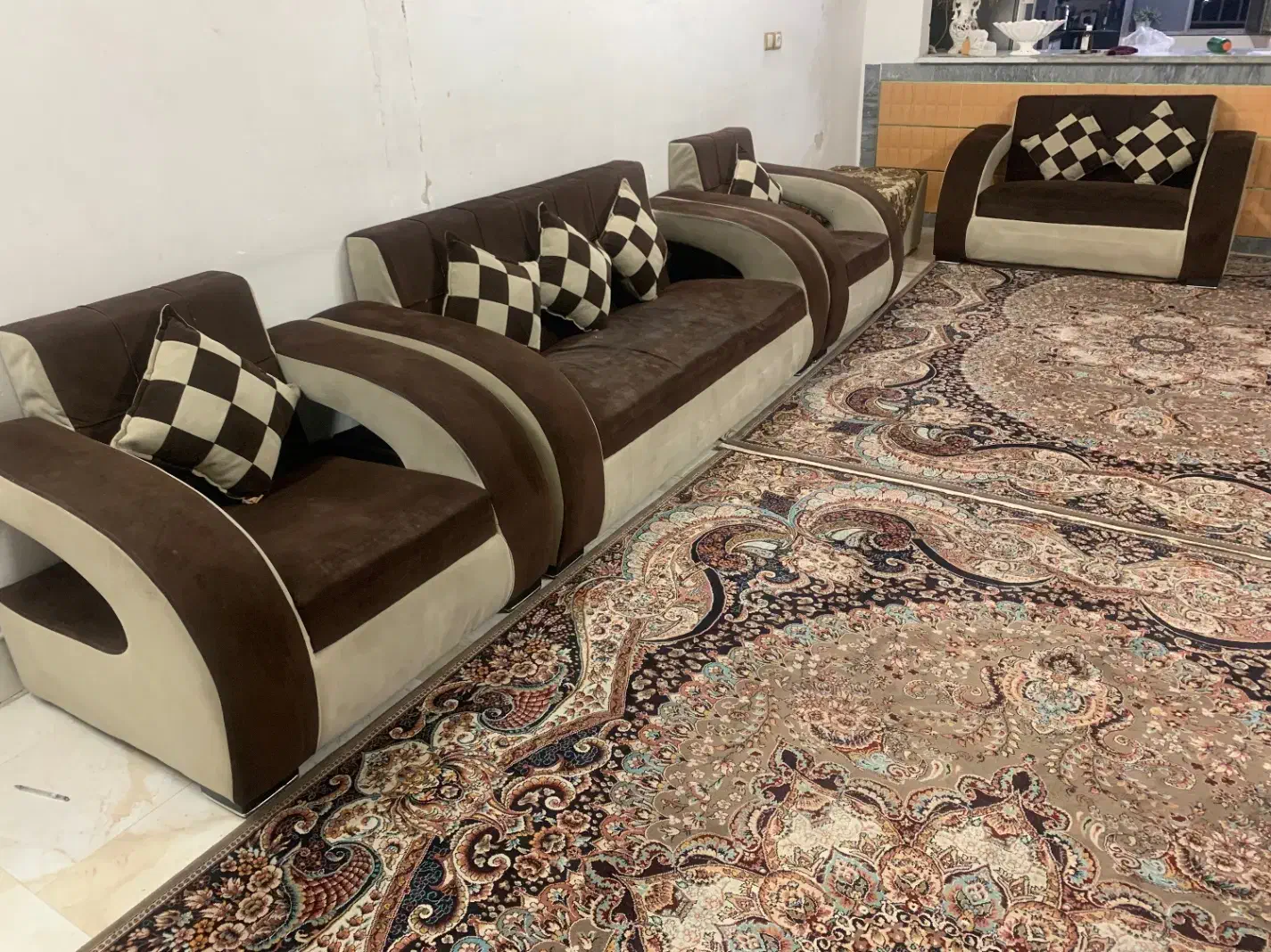 مبلمان فروشی|مبلمان خانگی و میز عسلی|شهریار, کهنز|دیوار