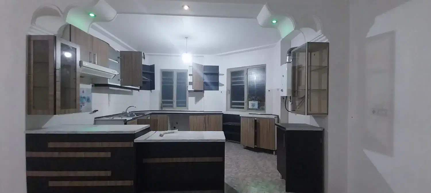 واحد ۱۰۰ متری شهیدصالحی|اجارهٔ آپارتمان|اسفراین, |دیوار