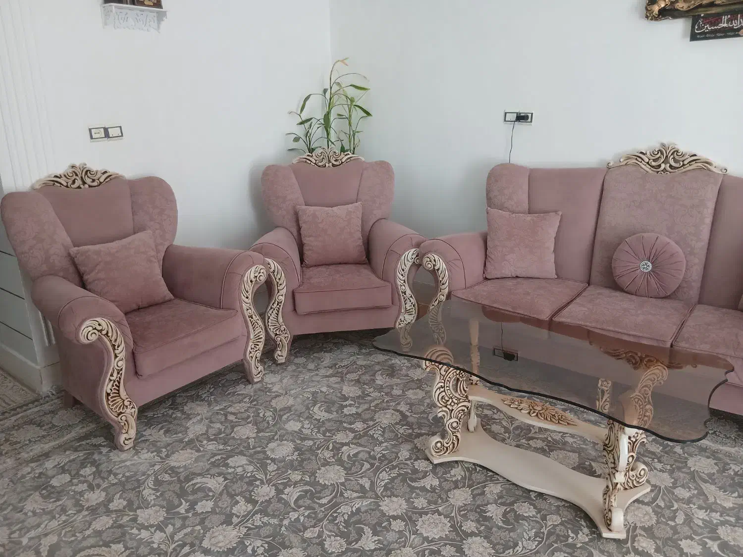 مبل بسیار تمیز فروش فوری|مبلمان خانگی و میز عسلی|شاهرود, |دیوار