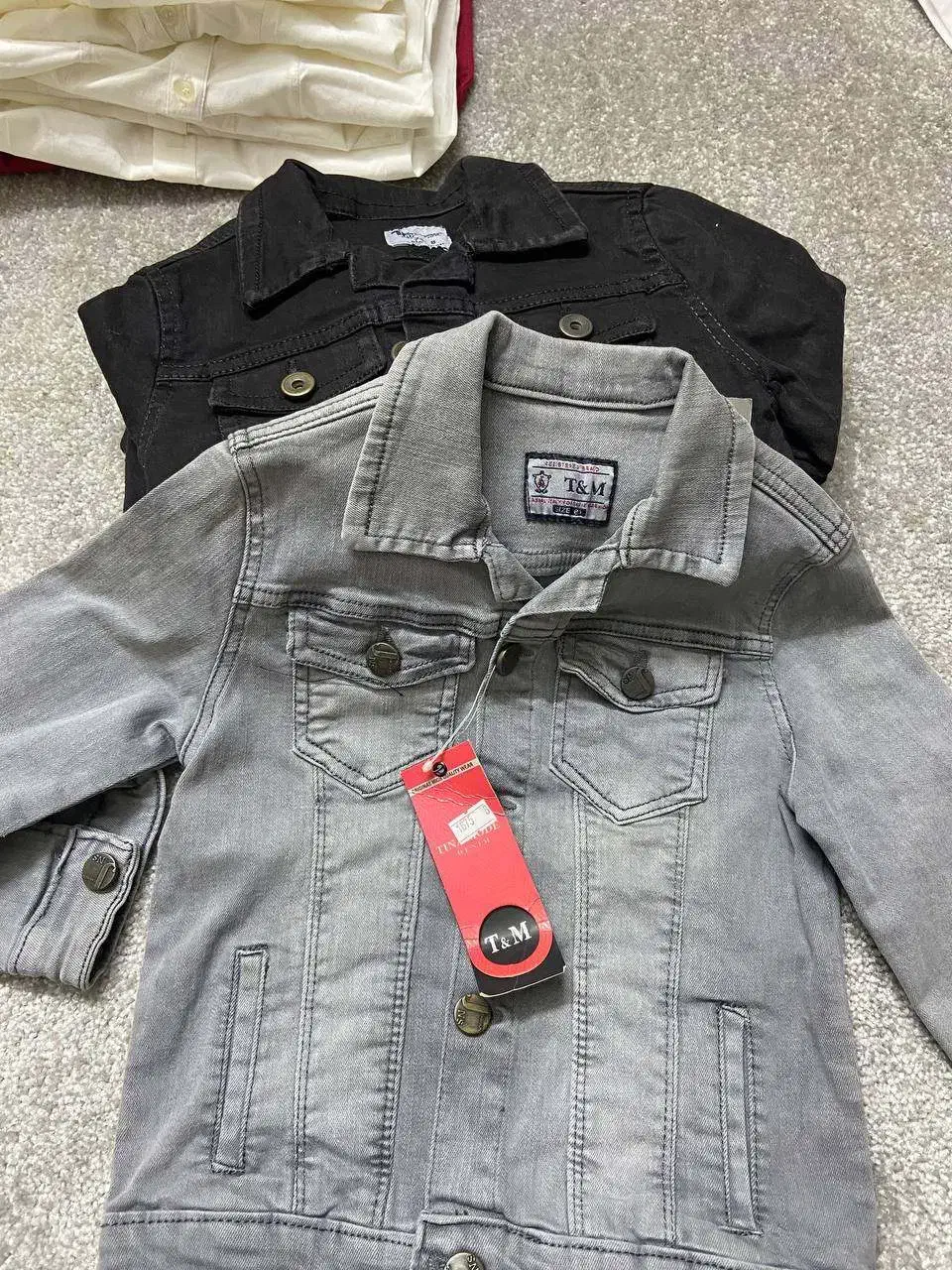 واگذاری یک مغازه با لباس بچگانه و کفش دخترانه|کفش و لباس بچه|پیرانشهر, |دیوار