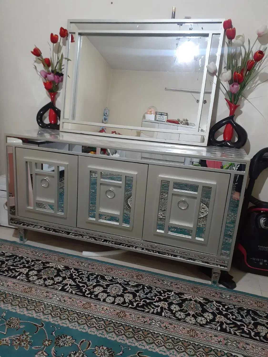 میز و کنسول|میز تلویزیون|وحیدیه, |دیوار