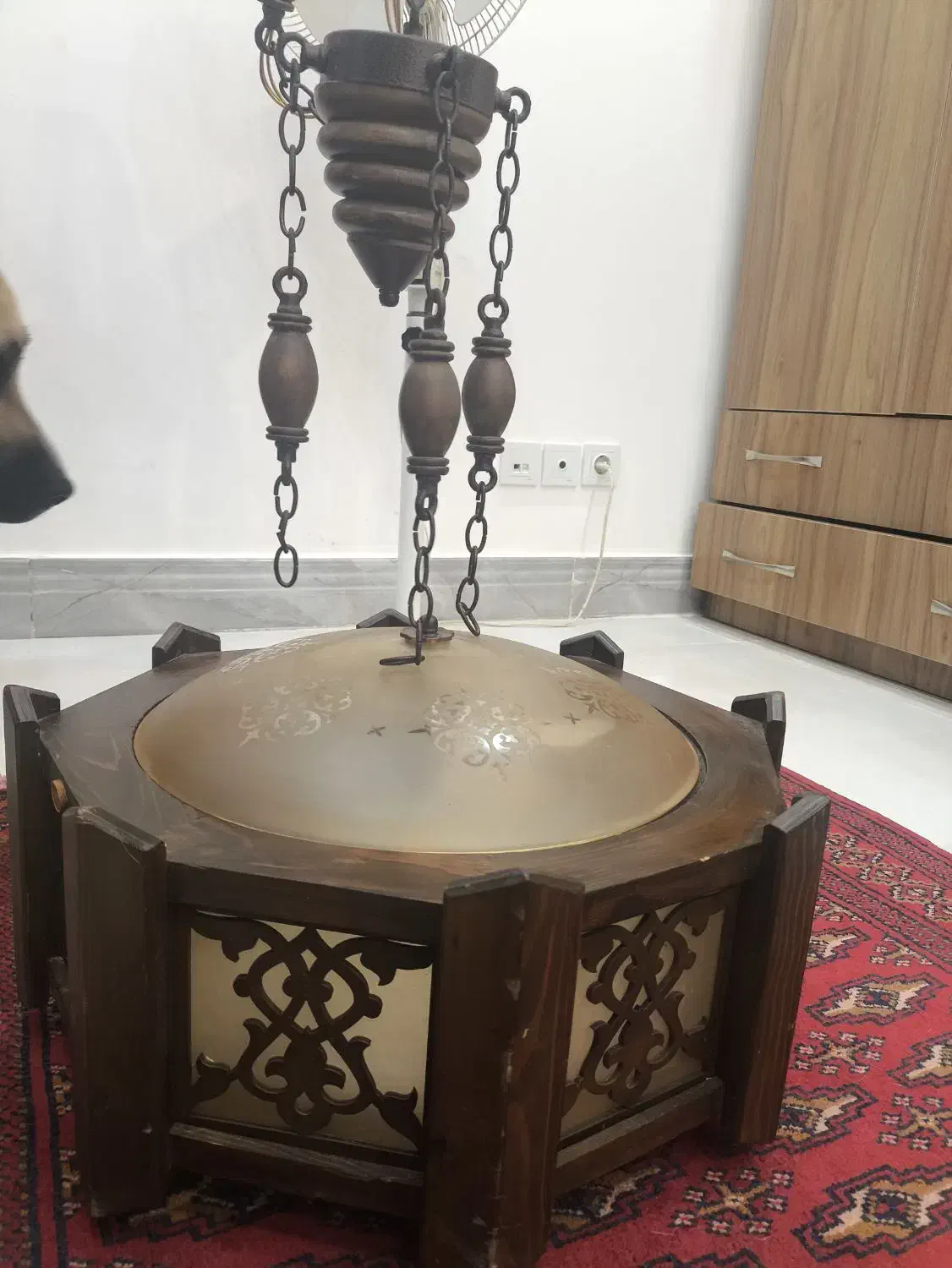 فروش لوستر چوبی سالم|لوستر و چراغ آویز|قائم‌شهر, |دیوار