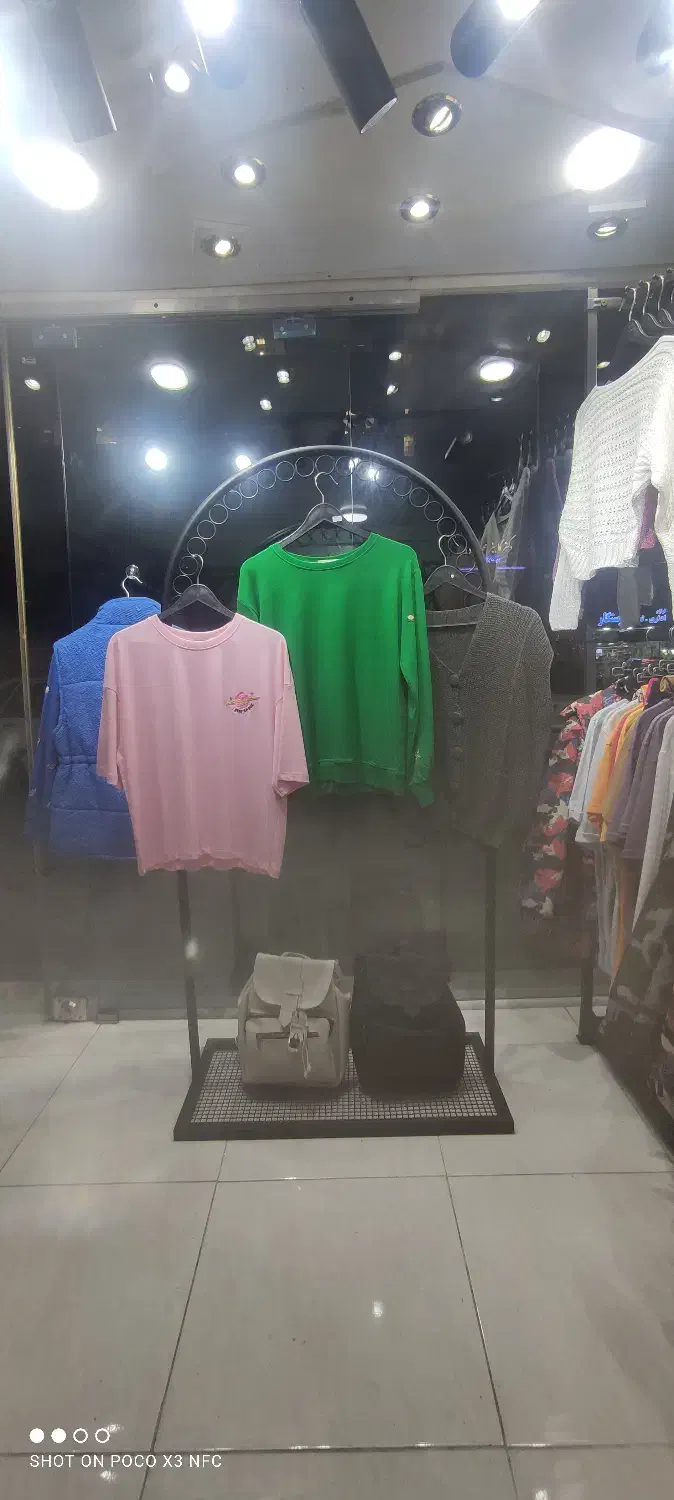 تمام موارد مورد نیاز بوتیک|لباس|رشت, چله خانه|دیوار