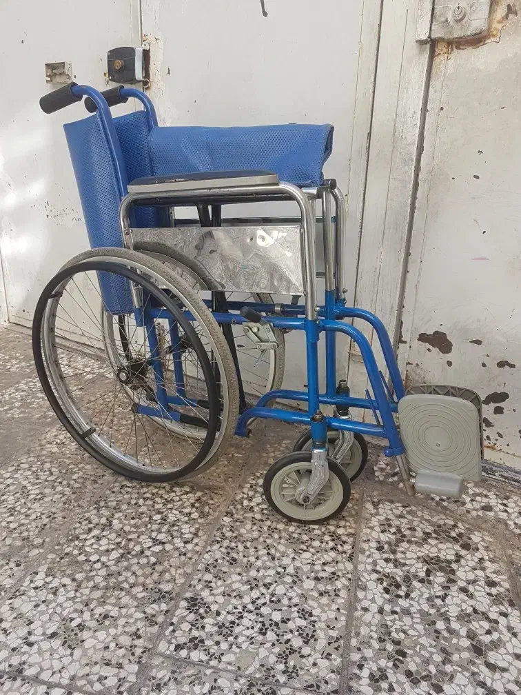 ویلچر|آرایشی، بهداشتی، درمانی|مشهد, سیلو|دیوار