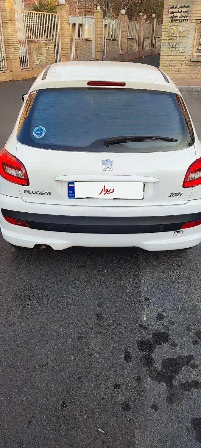 207tu5|خودرو سواری و وانت|تبریز, |دیوار