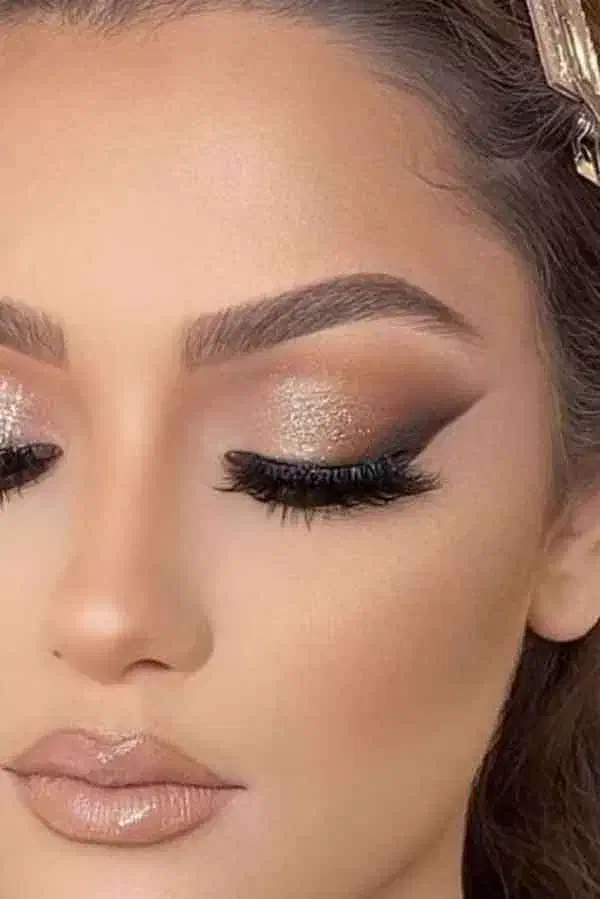 میکاپ عروس و همراه به همراه آموزش|خدمات آرایشگری و زیبایی|اهواز, کیانپارس |دیوار
