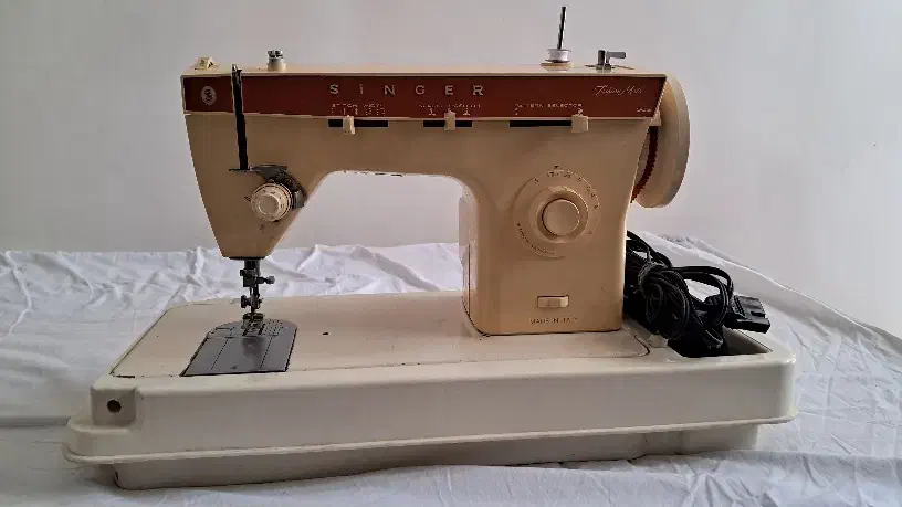 لوستر|لوستر و چراغ آویز|پردیس, فاز ۹|دیوار