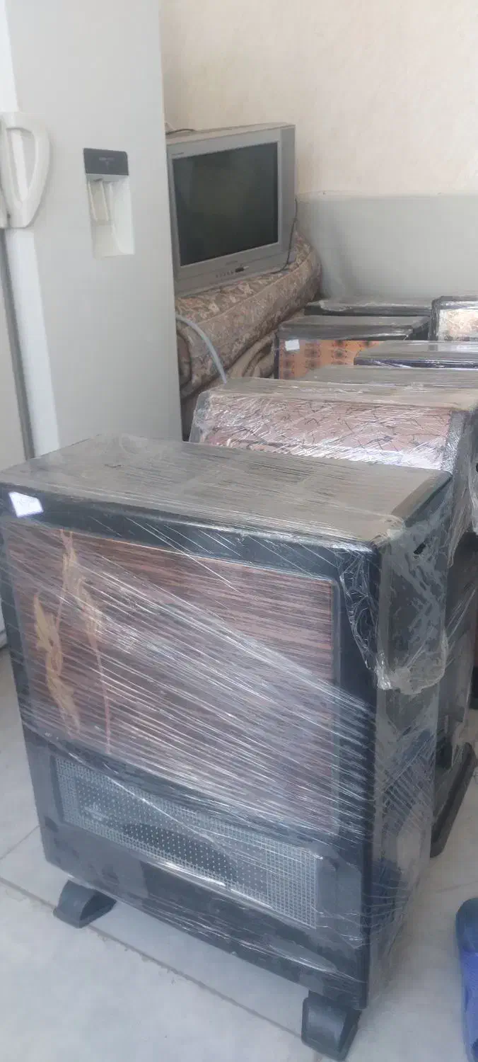 باسلامانواعبخاریهایبرند|بخاری، هیتر، شومینه|کاشان, سه راه پرورشگاه|دیوار