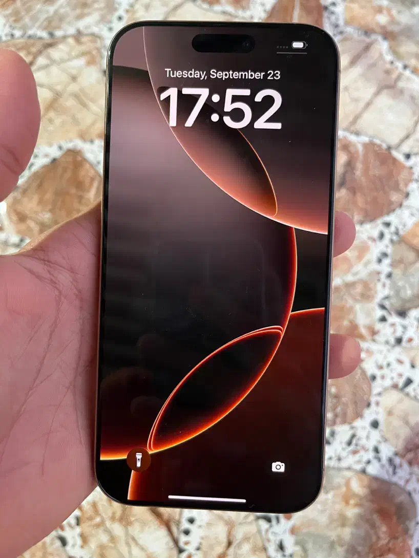 Iphone 16promax ریجستر شده ۱۶ماه گارانتی صحرایی|موبایل|قشم, |دیوار