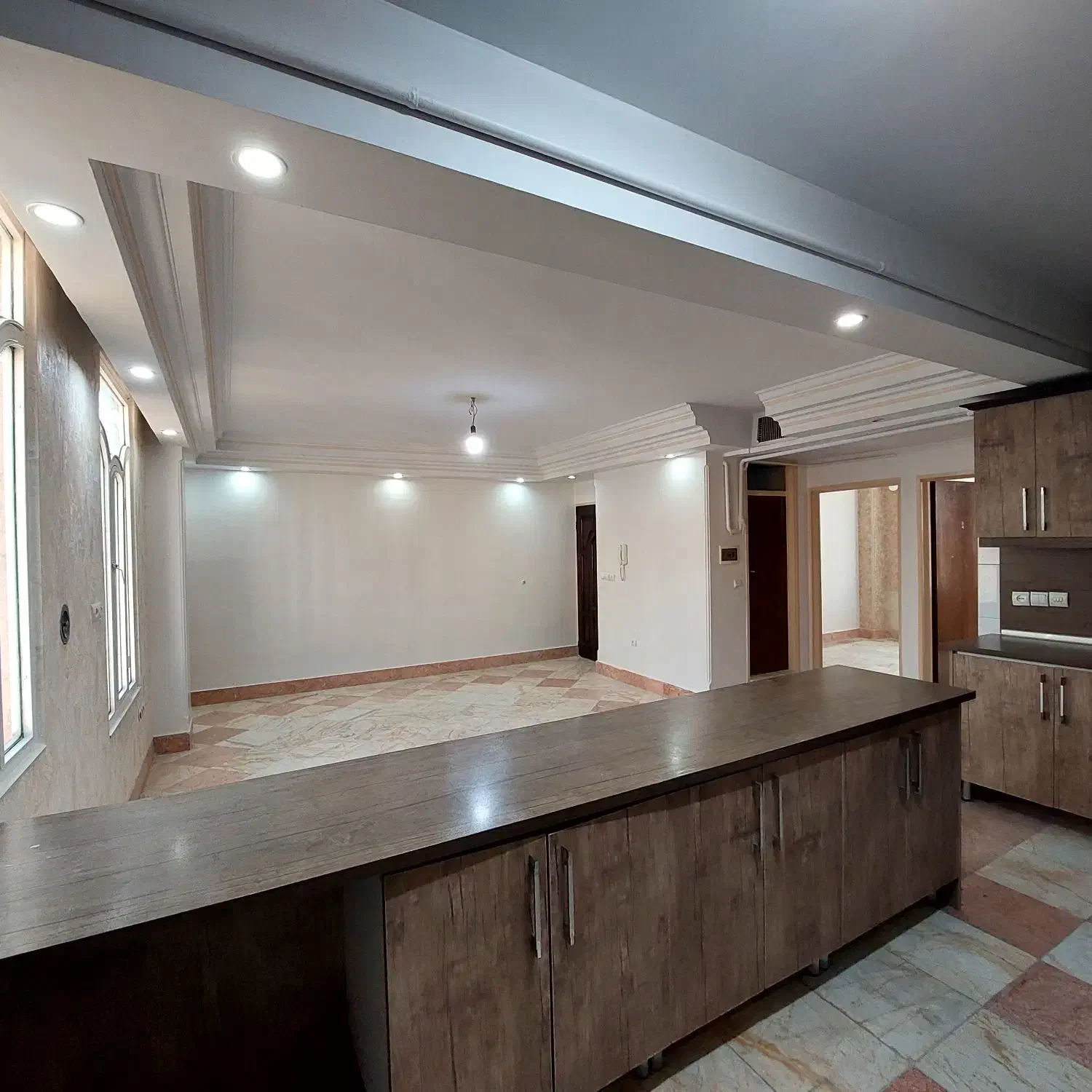 رهن واحد ۷۶ متری در بلوار تربیت مربی|اجارهٔ آپارتمان|کرج, شهرک امام رضا (ع)|دیوار