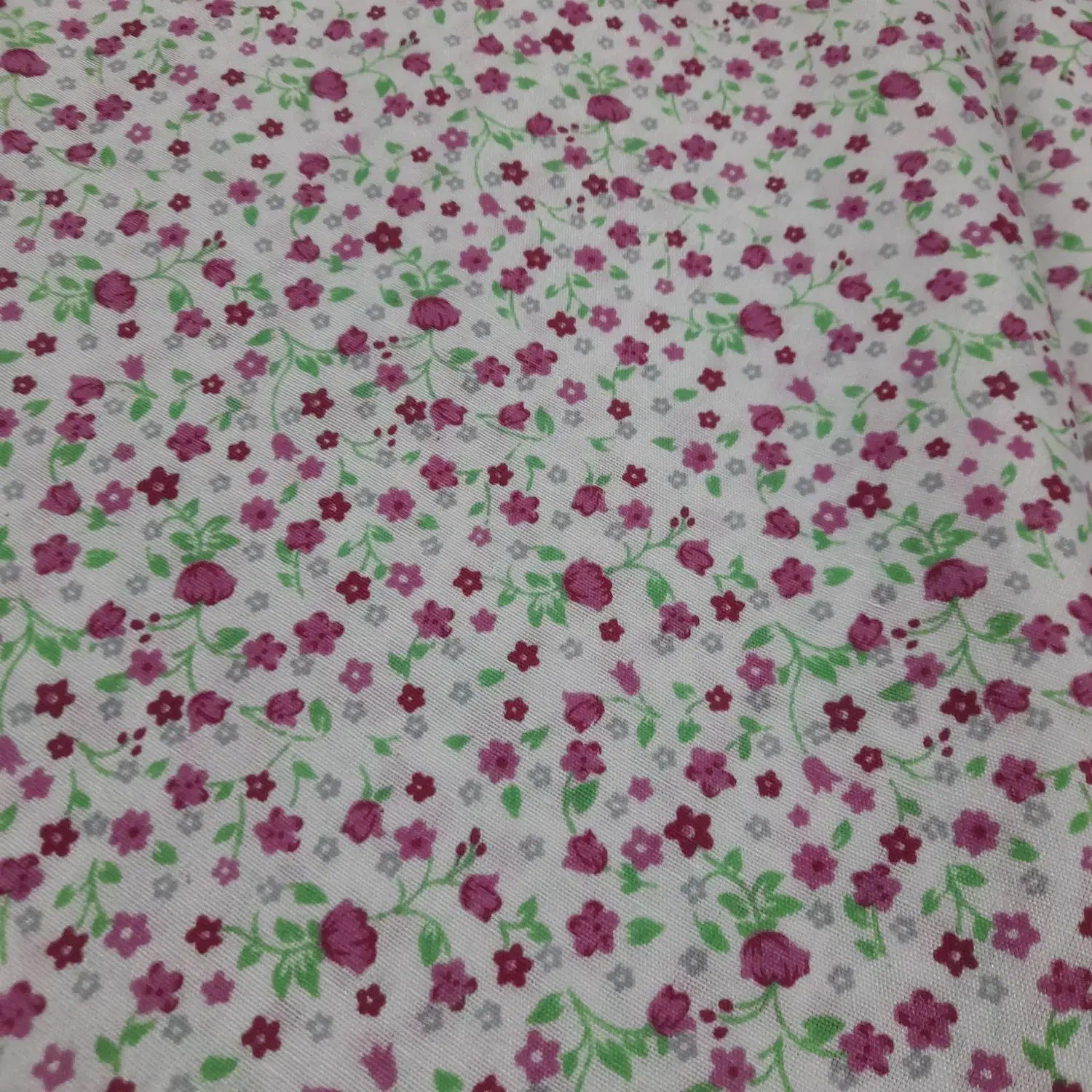 چادر نماز|لباس|مسجد سلیمان, |دیوار