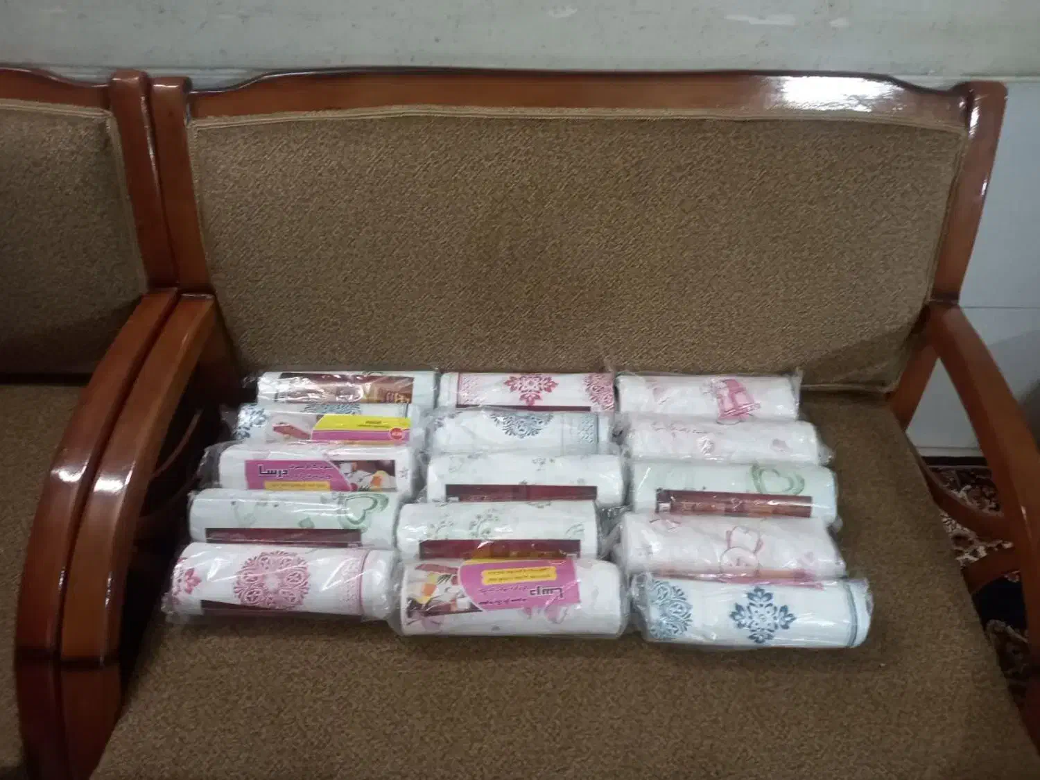 سلام|سفره، حوله، دستمال آشپزخانه|اصفهان, برزان|دیوار